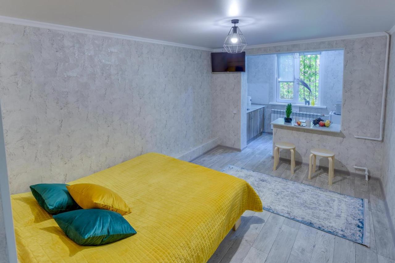 Yourhouse На Розыбакиева Утепова Недалеко От Меги 알마티 외부 사진